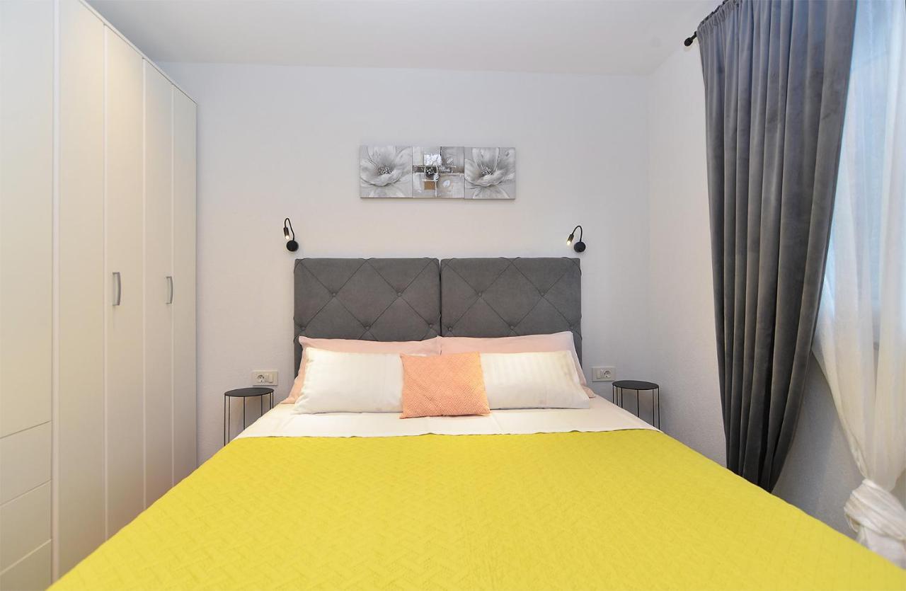 רוביני Apartment Snjezana 1064 מראה חיצוני תמונה
