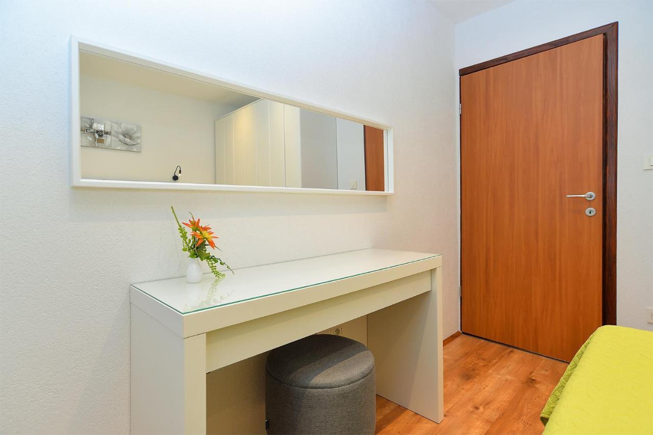 רוביני Apartment Snjezana 1064 מראה חיצוני תמונה