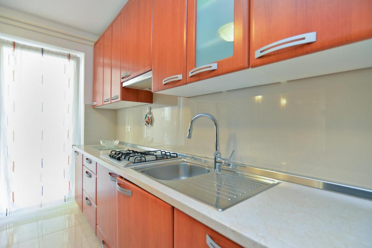 רוביני Apartment Snjezana 1064 מראה חיצוני תמונה