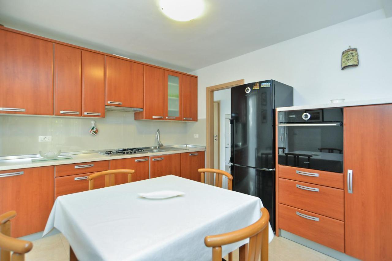 רוביני Apartment Snjezana 1064 מראה חיצוני תמונה