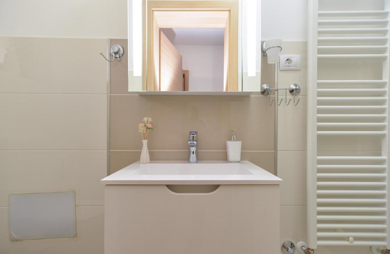 רוביני Apartment Snjezana 1064 מראה חיצוני תמונה